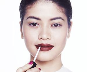 EH! kylie jenner lips