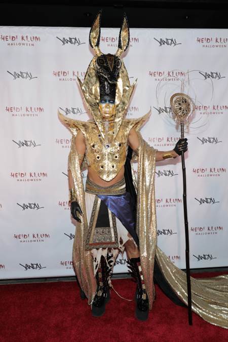 NEW YORK, NY - OCTOBER 31: Jay Manuel attends Heidi Klum's 17th Annual Halloween Party sponsored by SVEDKA Vodka at Vandal on October 31, 2016 in New York City. (Photo by Neilson Barnard/Getty Images for Heidi Klum)