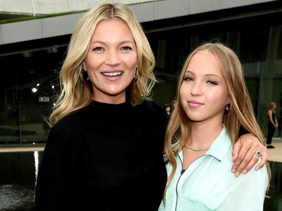 Model Yang Mengikuti Jejak Langkah Ibu Di Pentas Fesyen