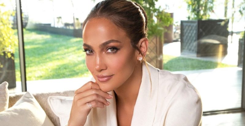 Jennifer Lopez Dituduh Guna ‘Berjuta' Filter Untuk Jual Produk Kecantikan