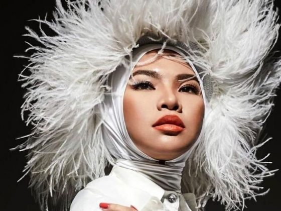 Aina Abdul Muncul Dalam Rancangan Hiburan Korea, Simply Kpop Con-Tour