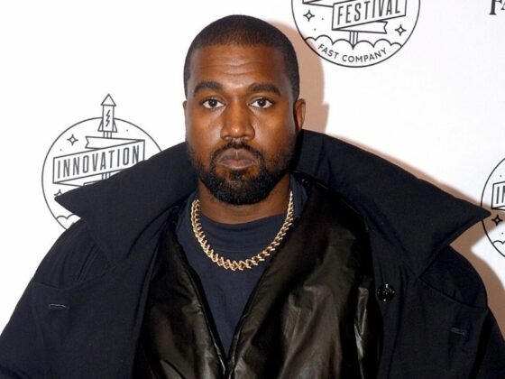 Punca Akaun Instagram Kanye West Disekat 24 Jam