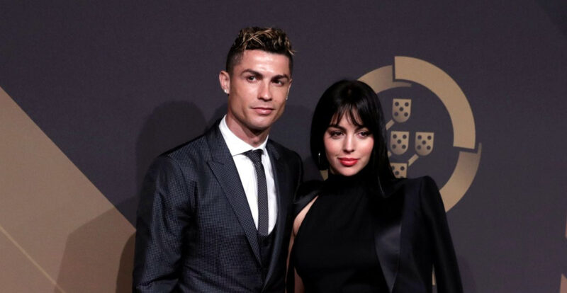 Cristiano Ronaldo Meratapi Pemergiaan Bayi Kembarnya