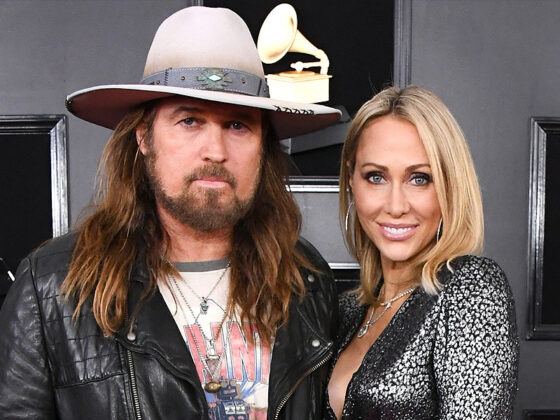 Tish Cyrus Dan Billy Ray Berpisah Selepas 28 Tahun Perkahwinan
