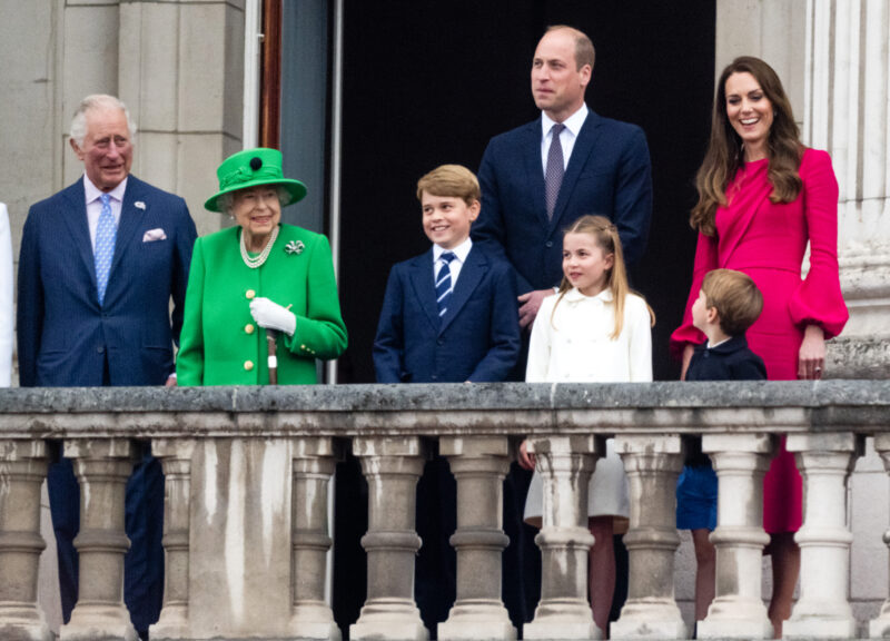 Lapan Penampilan Anggun Kate Middleton Di Platinum Jubilee