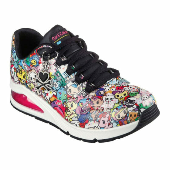 EH! Shop 4 Sneakers Pilihan EH! Yang Patut Anda Miliki!