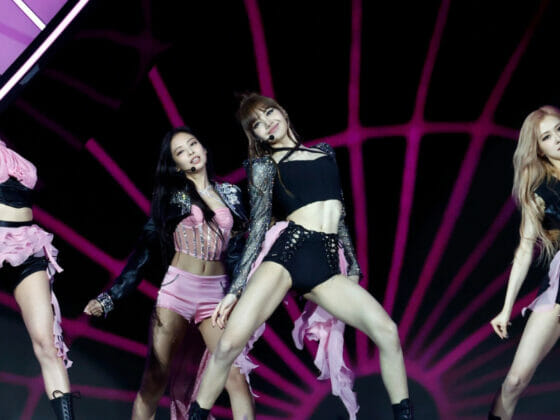 9 Gaya Paling Hot Selebriti Hollywood di Coachella