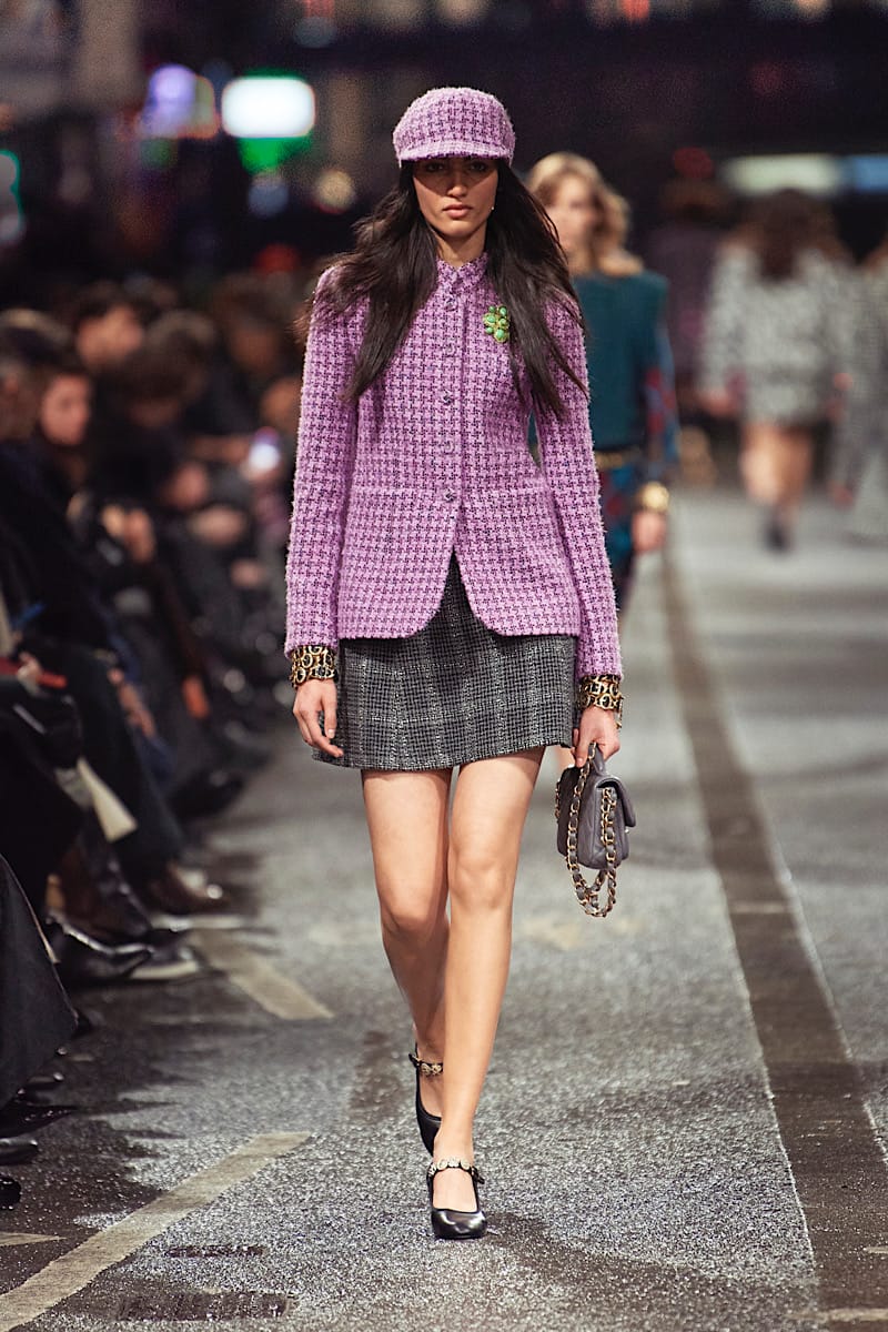 Tweed Chanel